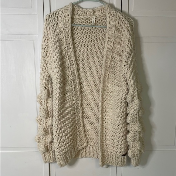 Wishlist Cream Chunky Handmade Knit Cardigan Sweater - Picture 1 of 5